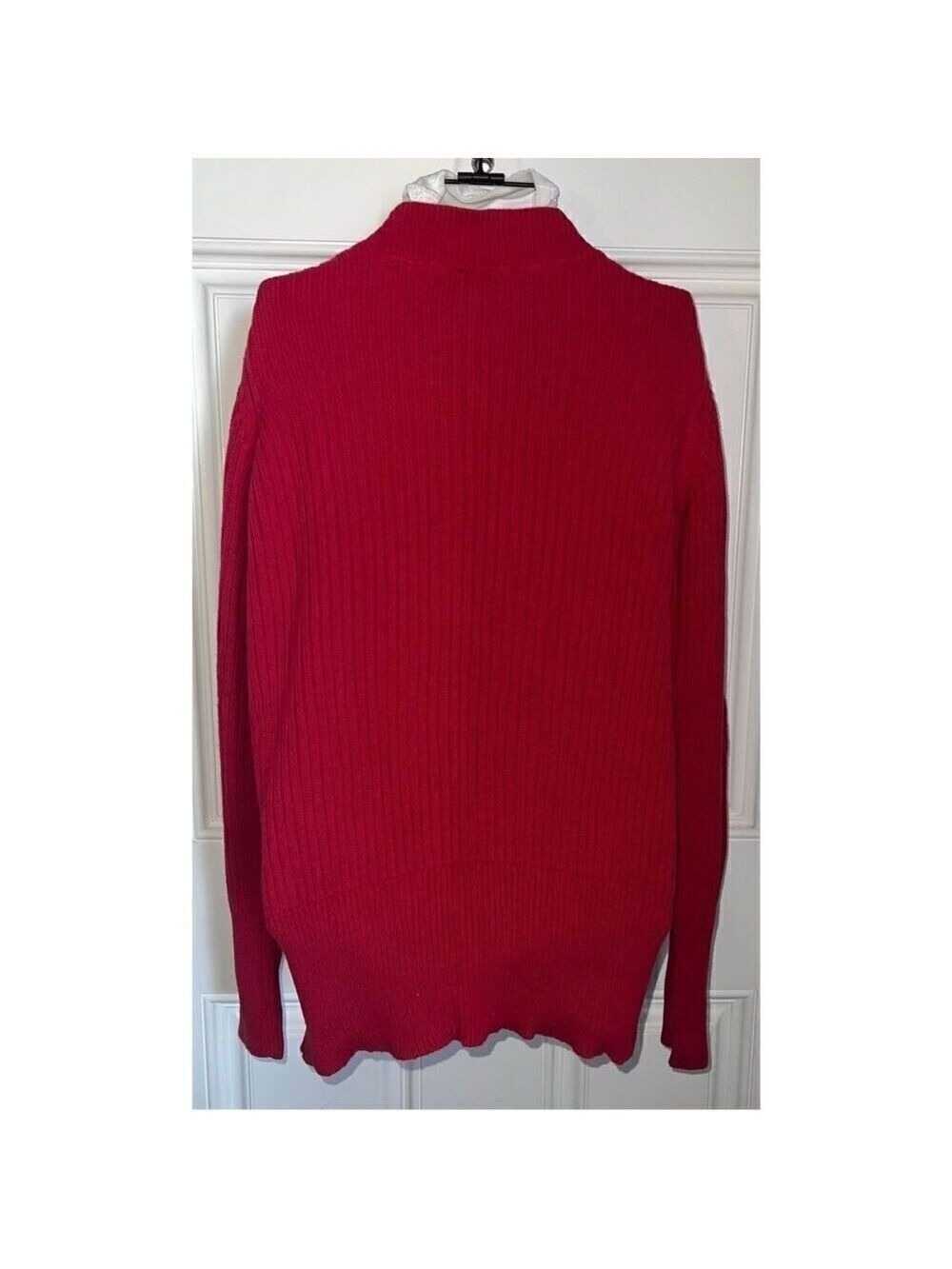 Bundle of 3 Cable Knit V Neck Sweaters (1X) - Picture 3 of 14